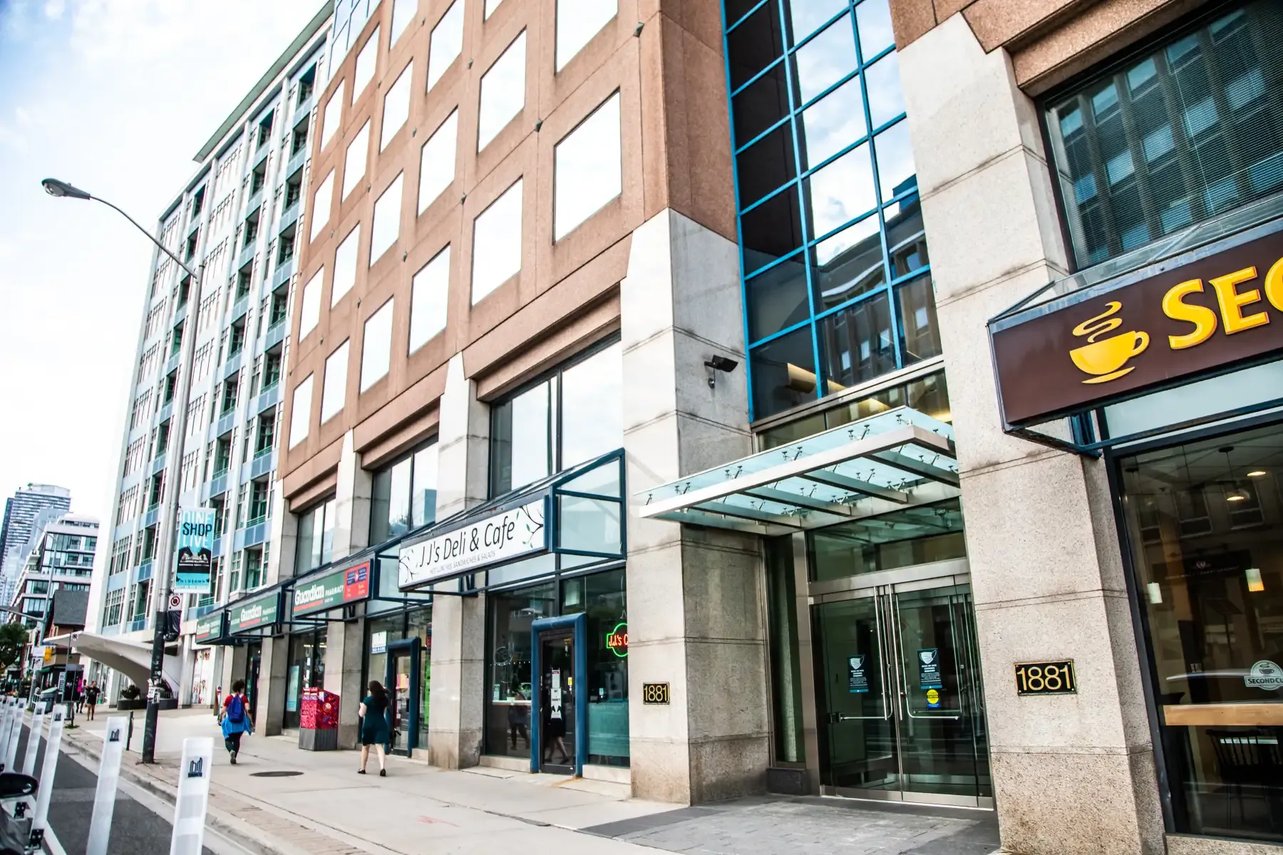 The exterior of 1881 Yonge Street, home of Belman Dental Centre